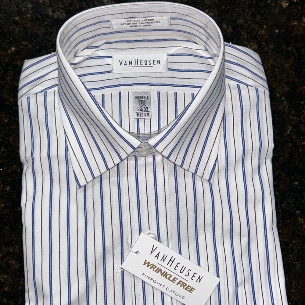 Van Heusen blue/white striped wrinkle free long sleeved dress shirt 15.5-32/33